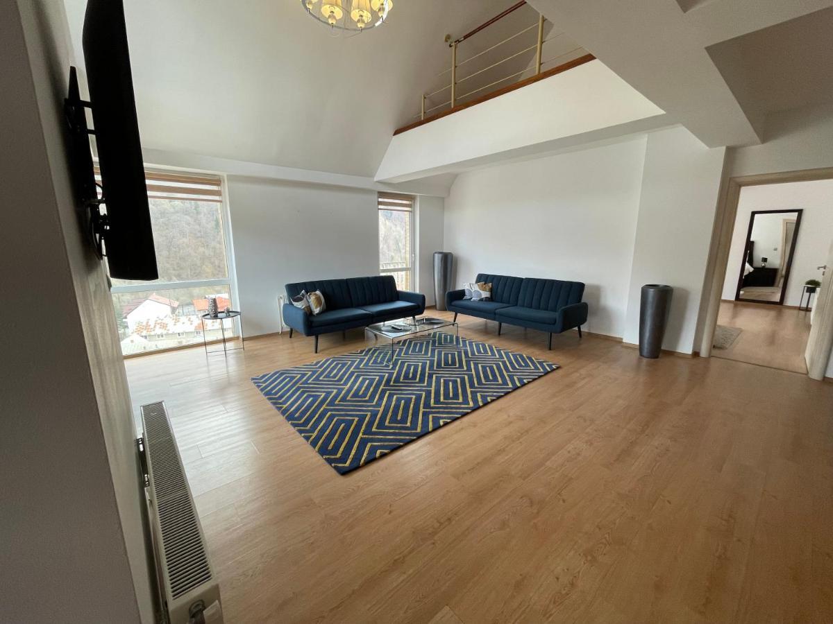 Apartamento Kyra Luxury Penthouse Sinaia Exterior foto