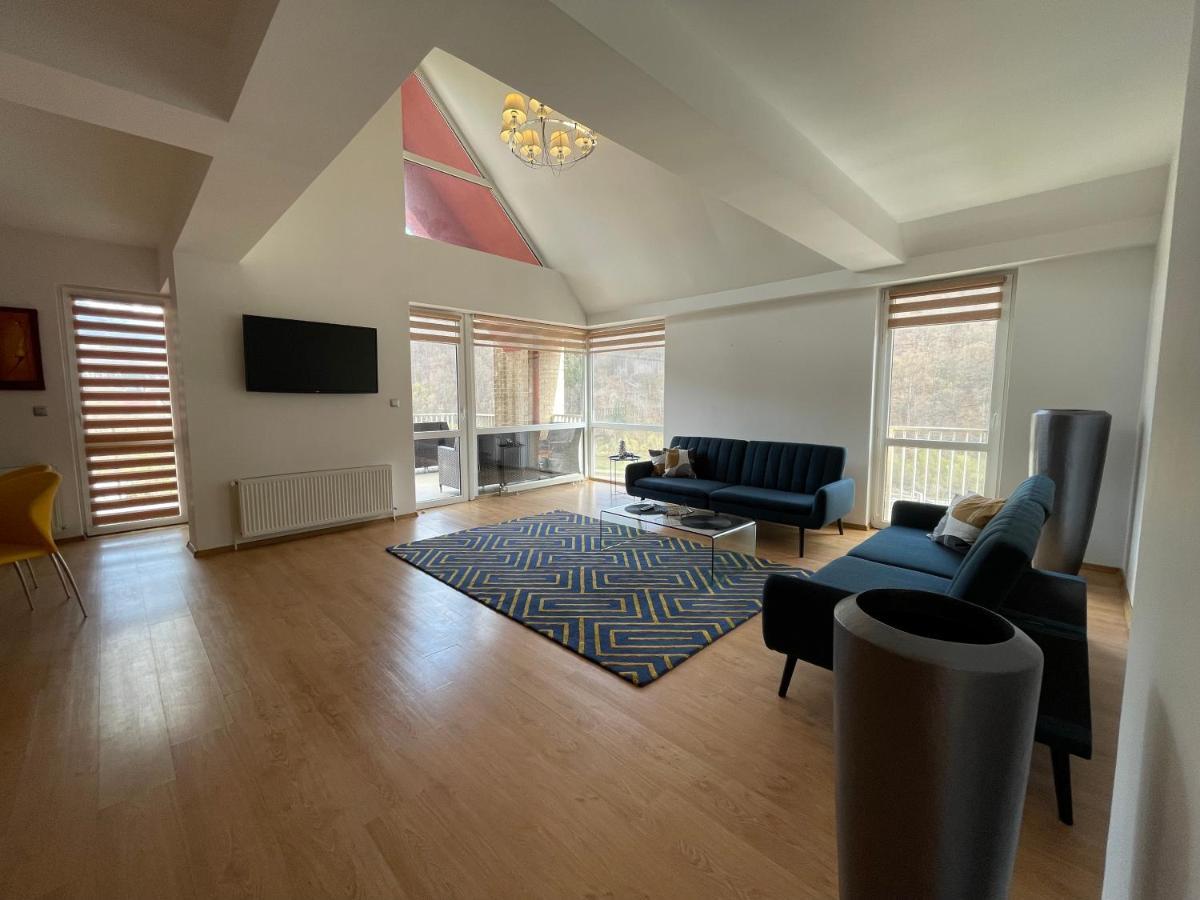 Apartamento Kyra Luxury Penthouse Sinaia Exterior foto