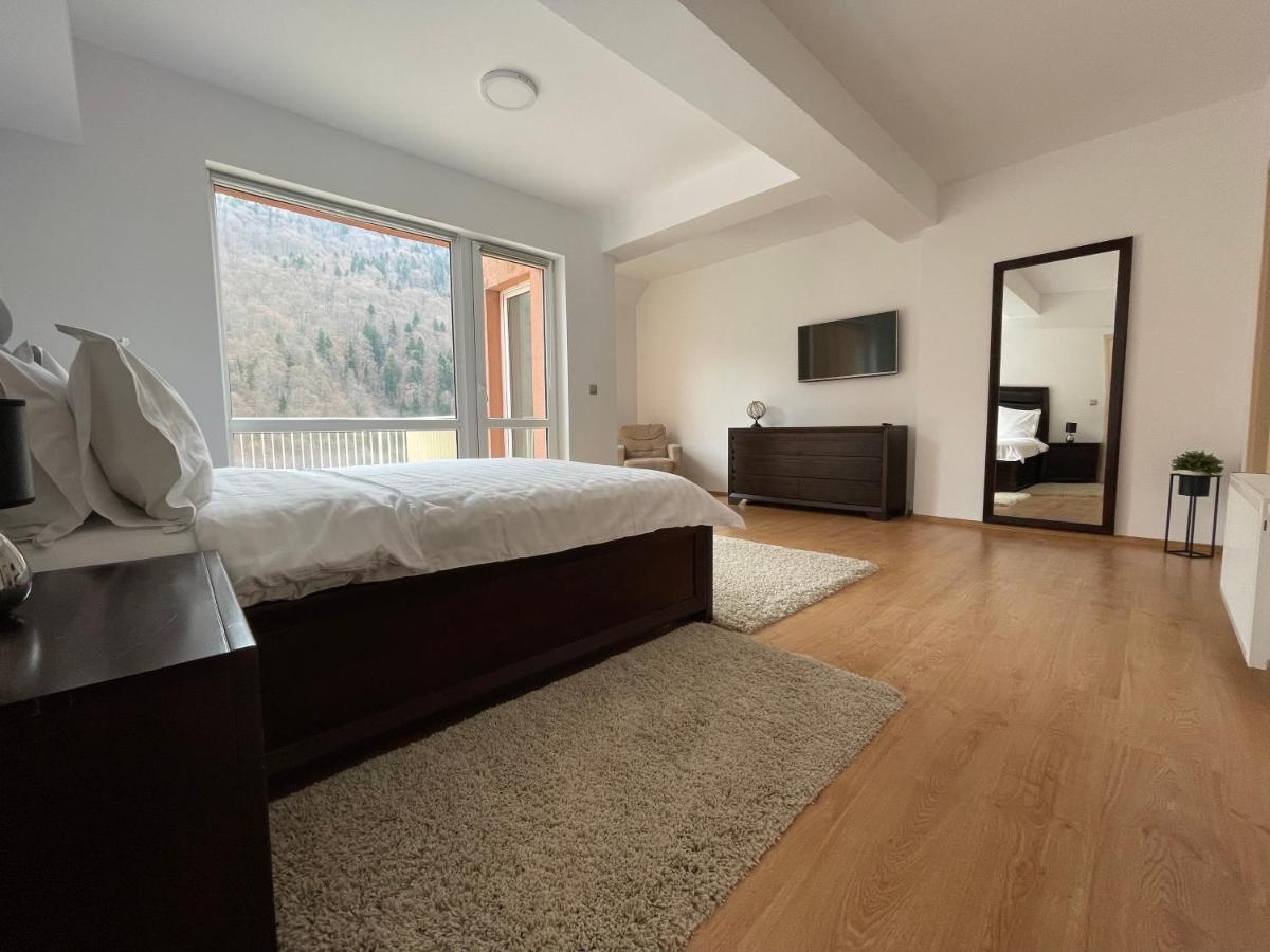 Apartamento Kyra Luxury Penthouse Sinaia Exterior foto