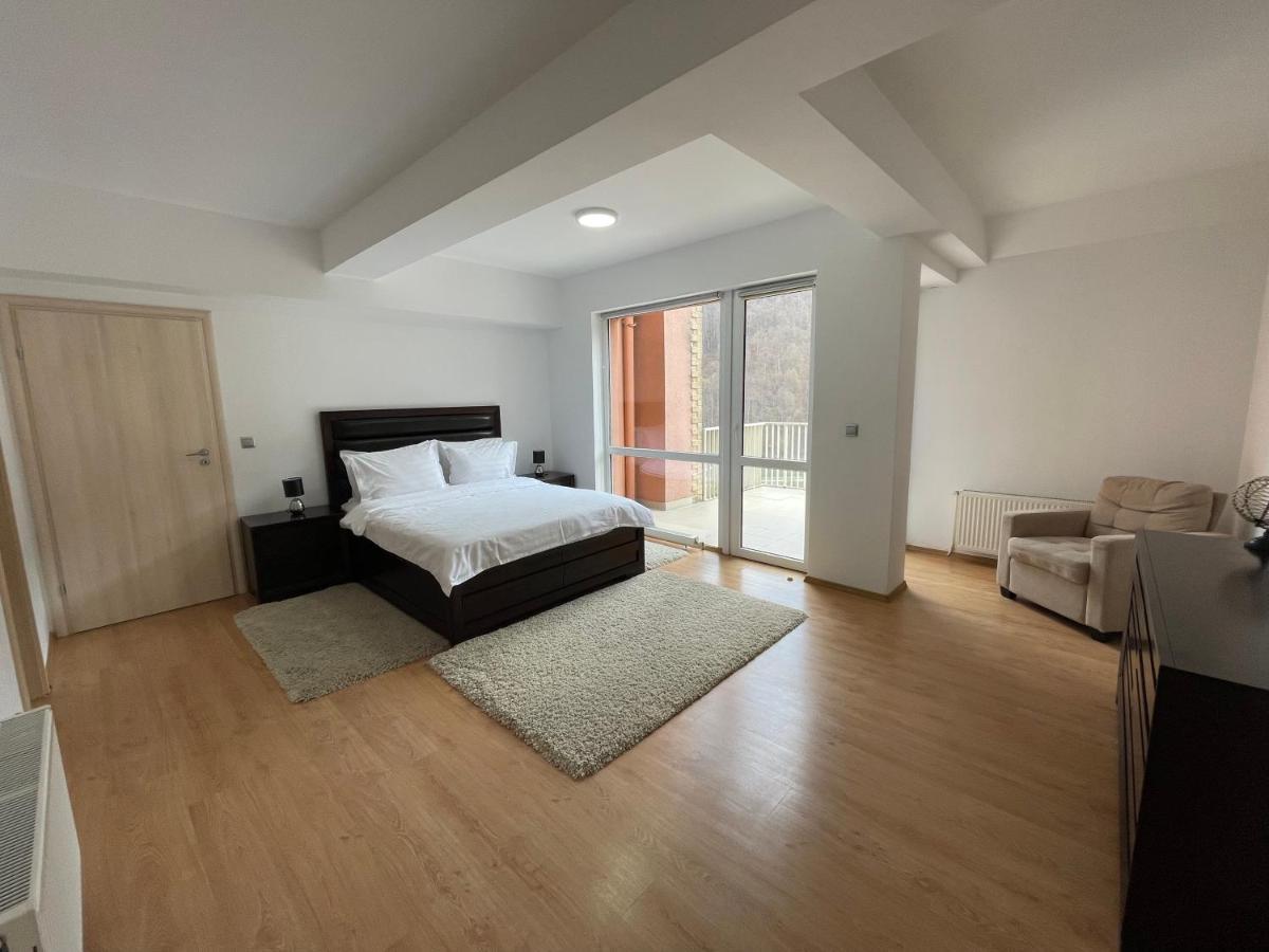 Apartamento Kyra Luxury Penthouse Sinaia Exterior foto