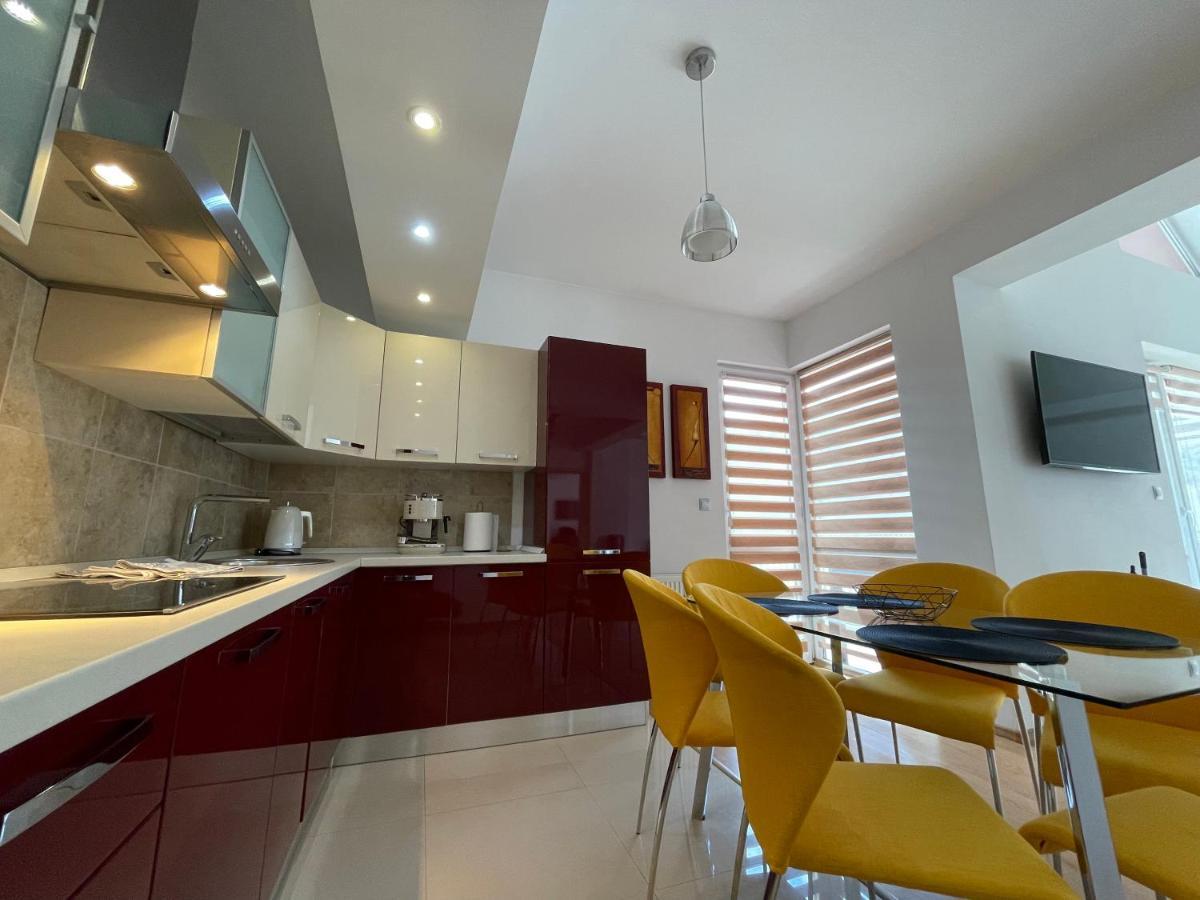 Apartamento Kyra Luxury Penthouse Sinaia Exterior foto